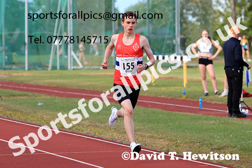 The 800 metres, 2025 NEGP No 2, Monkton Stadium, Wednesday, May 28th. Photo: David T. Hewitson/Sports for All Pics
